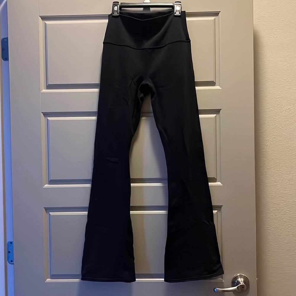 Alo flare legging